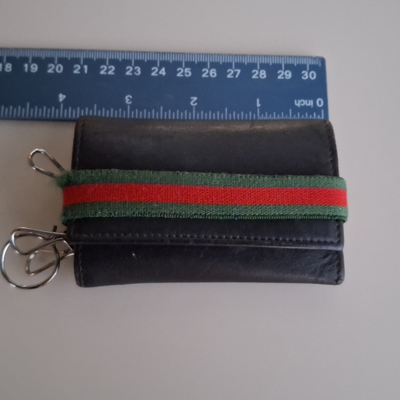 Gucci Black signature leather key holder wallet - Picture 3 of 14